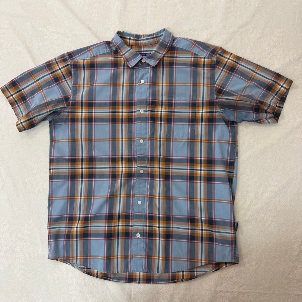 Patagonia Shirt Men L Blue Plaid Short Sleeve Button Down Organic Cotton Hiking